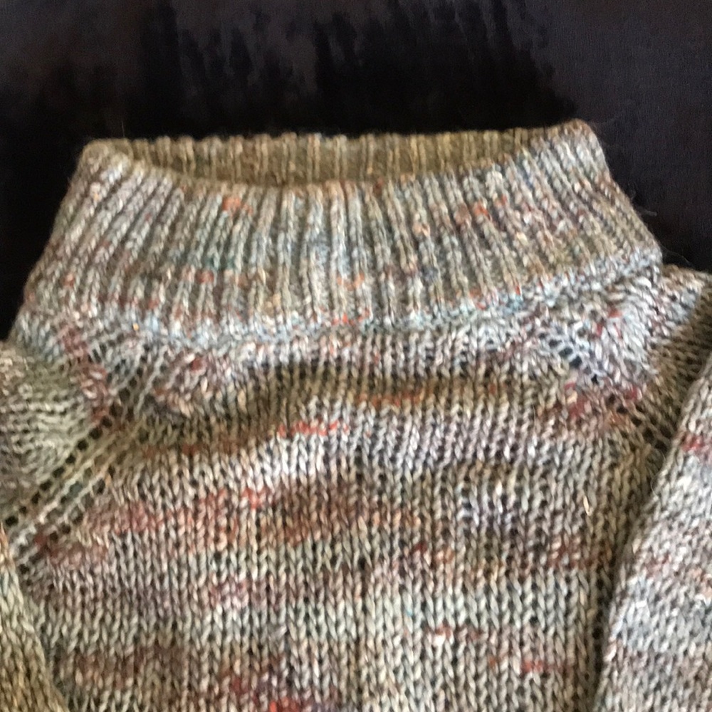 Anthropologie green sweater - Picture 2 of 5